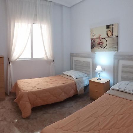 Apartamento Sol, Mar Y Arena Torrevieja Exterior foto