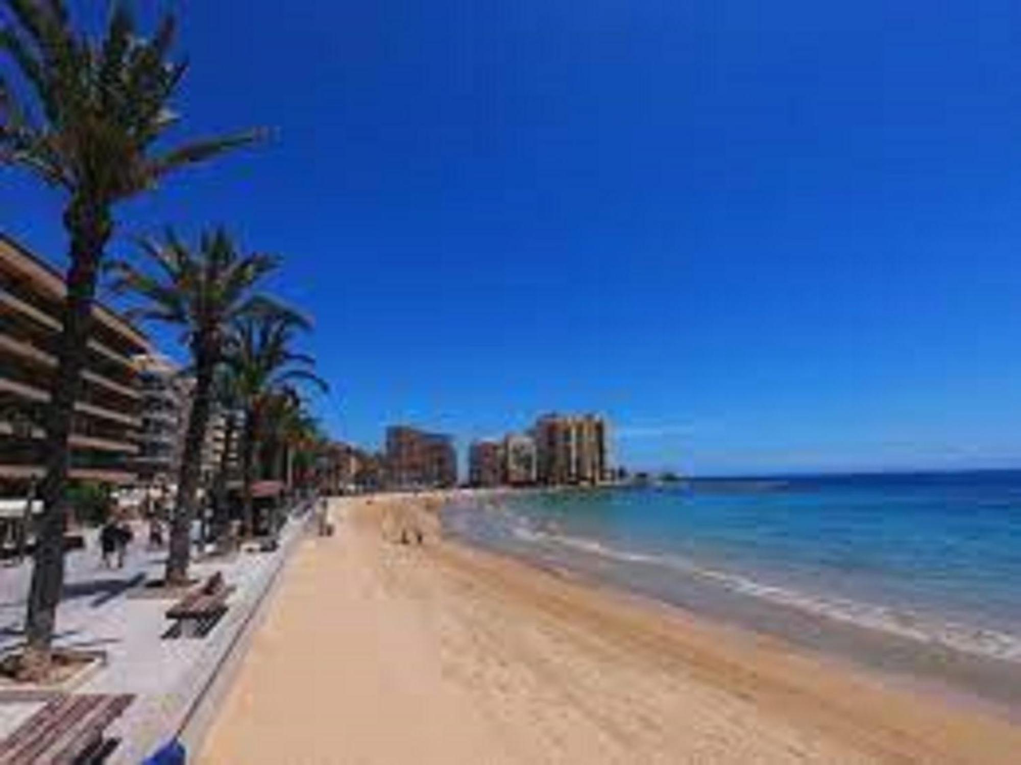 Apartamento Sol, Mar Y Arena Torrevieja Exterior foto